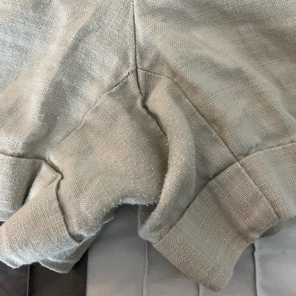Calvin Klein linen shorts size 8 - Picture 4 of 7